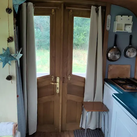 Campingplads Chez Marie Roulotte *