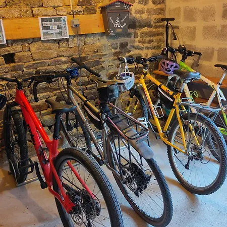 Campingplads Chez Marie Roulotte *