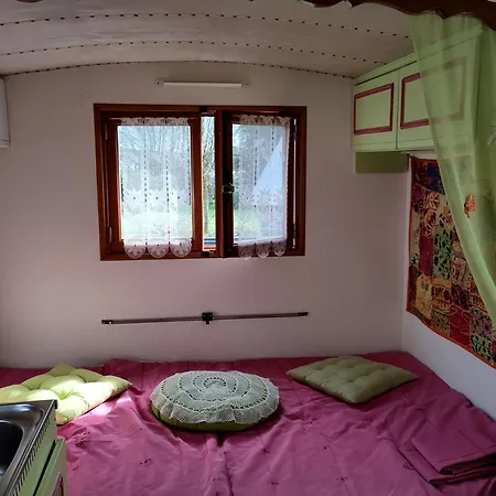 Chez Marie Roulotte Pontfarcy