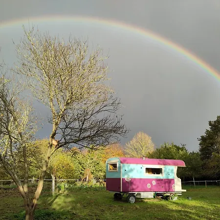 Chez Marie Roulotte Campingplads Pontfarcy