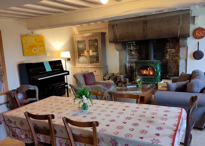 Chez Marie Roulotte Pontfarcy