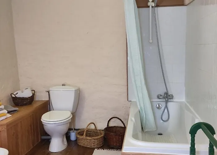 Chez Marie Roulotte Pontfarcy